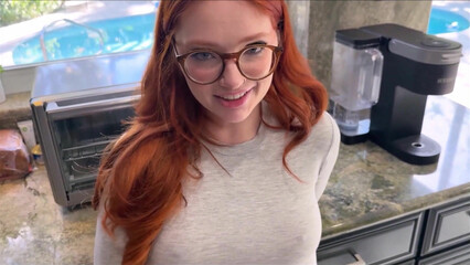 Пап, я уже взрослая и знаю, как сделать тебе приятно – инцест с падчерицей