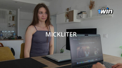 Я трахнул возбужденную соседку по квартире, ведь она нимфоманка